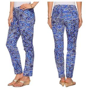 Lilly Pulitzer Blue and White Cropped Pants